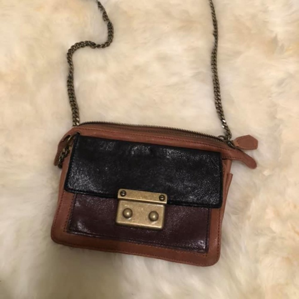 Beracamy Paris Genuine Leather Cross Body